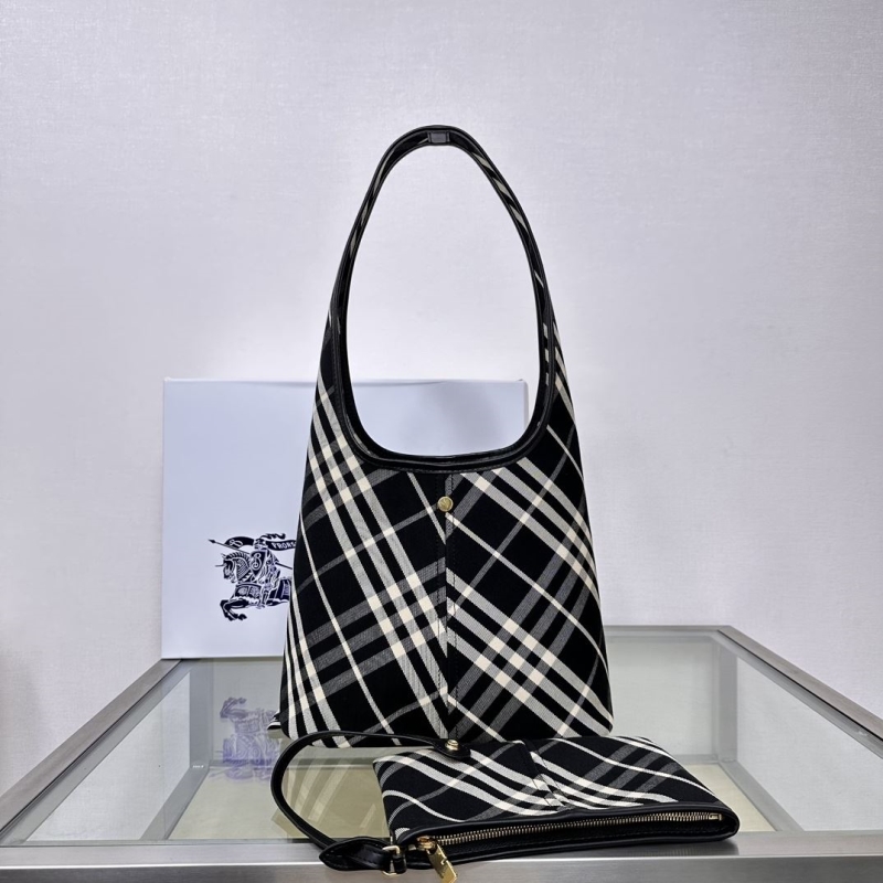 Bv*b*rry hobo bags
